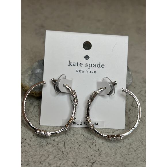 Nwt Kate Spade gleaming garden silvertone rhinestone flower hoops earrings - Picture 2 of 6